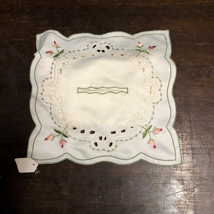 Vintage embroidered tissue cover