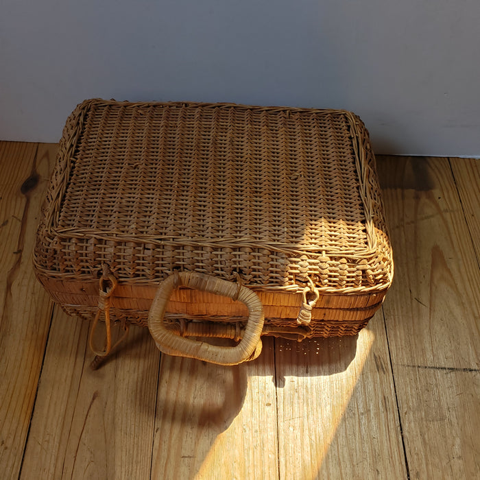 Hinged Basket