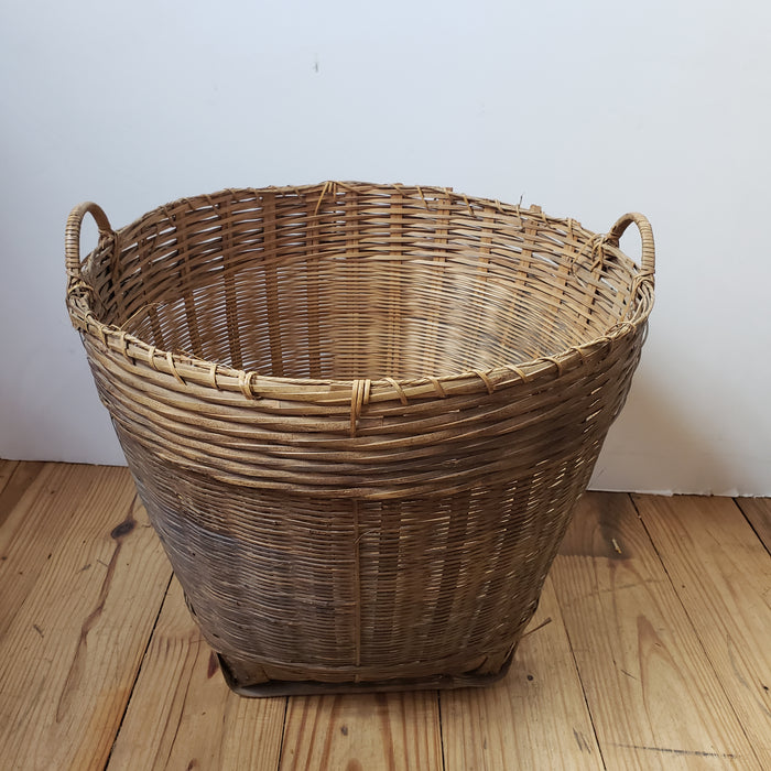 Woven basket