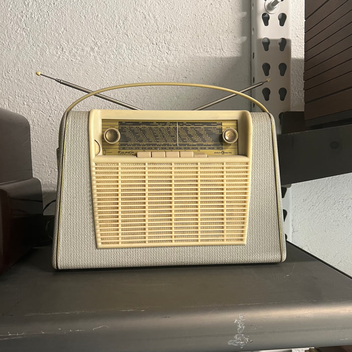 The Kurér Portable Radio