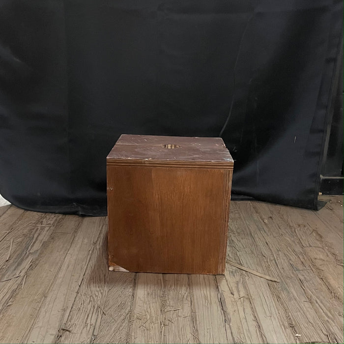 Actor's Cube -10"