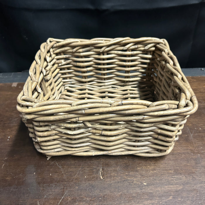 Wicker basket