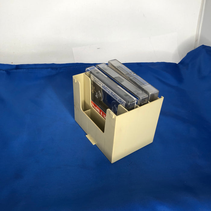 Cassette tape holder