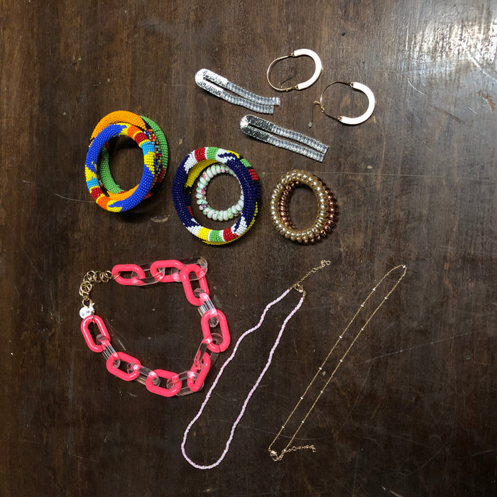 Assorted jewelry