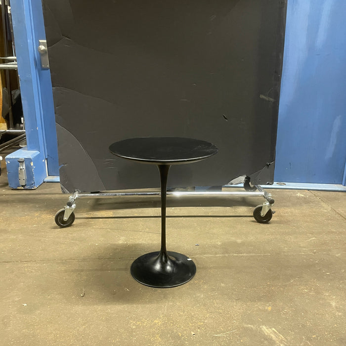 Pedestal Table