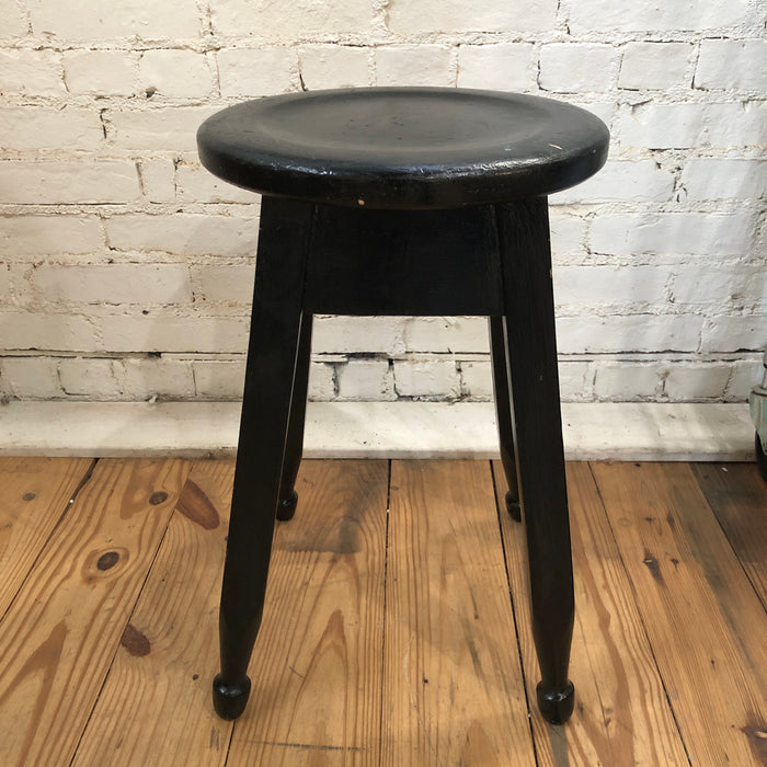 Round wood stool