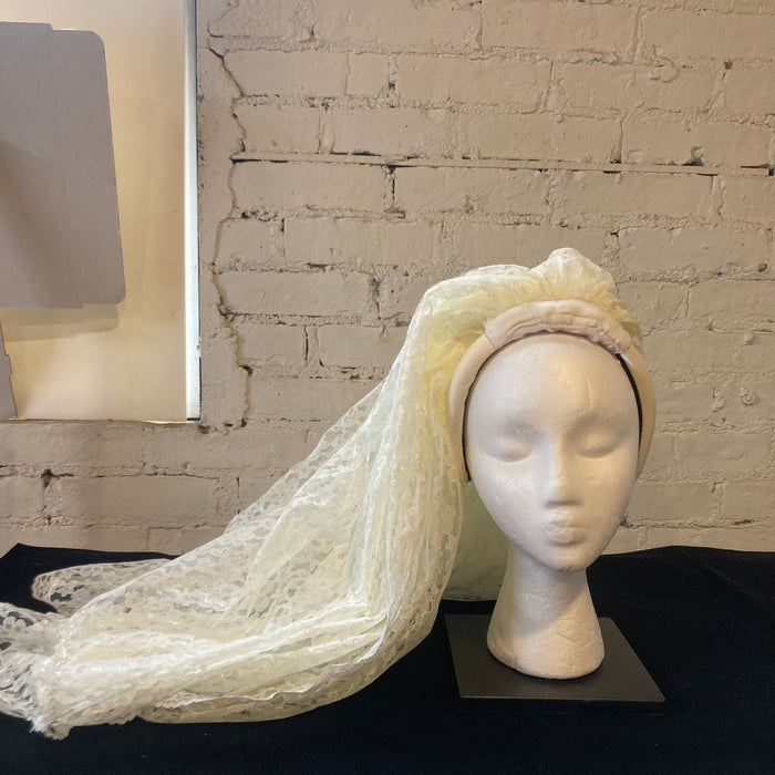 Short Bridal Veil