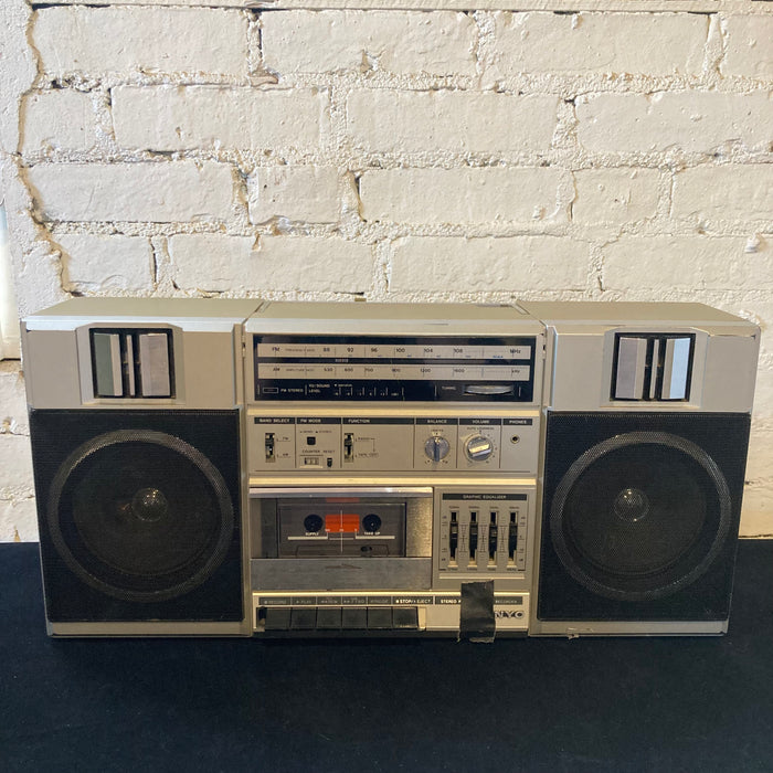 Stereo Cassette Radio/Boombox