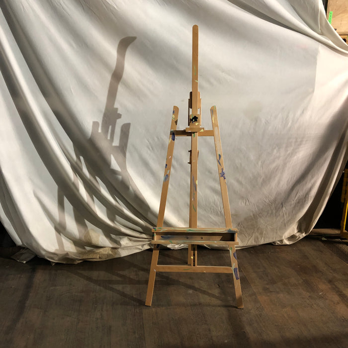 Easel