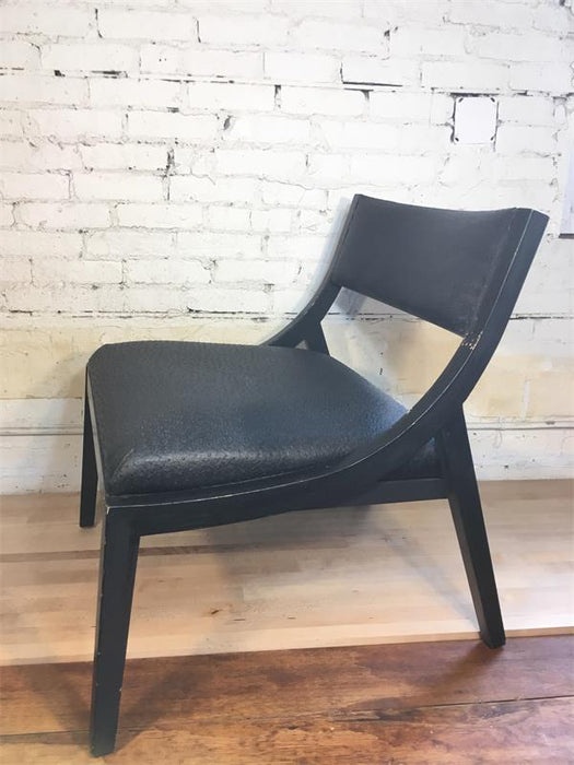 Wood Lounge Chair - Textured Black Seat Pad