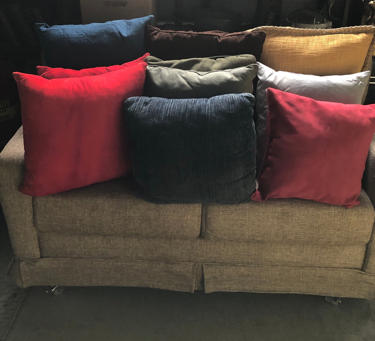 Assorted Decorative Pillows 5