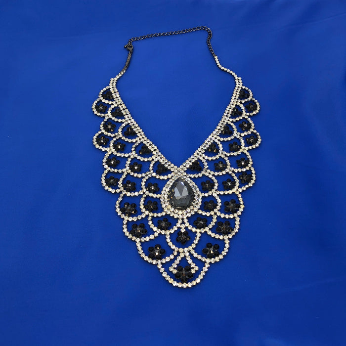 Flower Collar Necklace with Center Stone