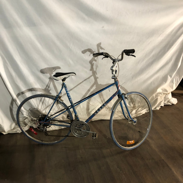 vintage blue urago bike
