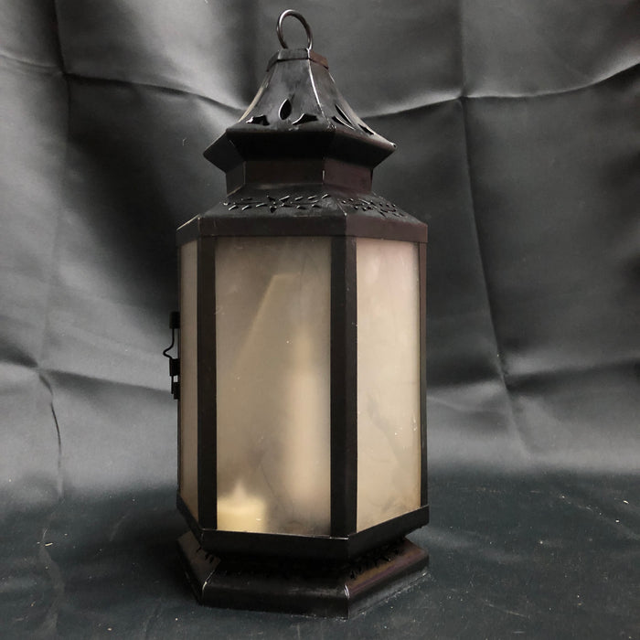 Black Hexagon Lantern