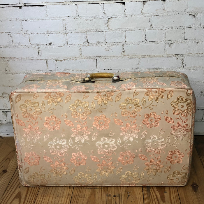 Medium Rehearsal Suitcase