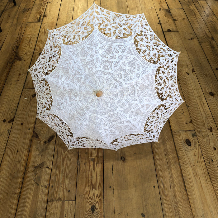 Parasol white 1