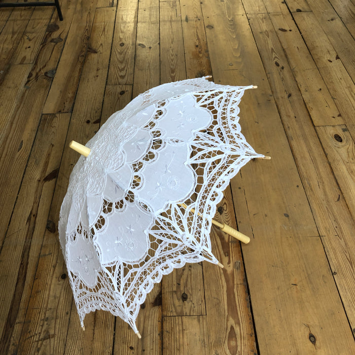 Parasol White 4