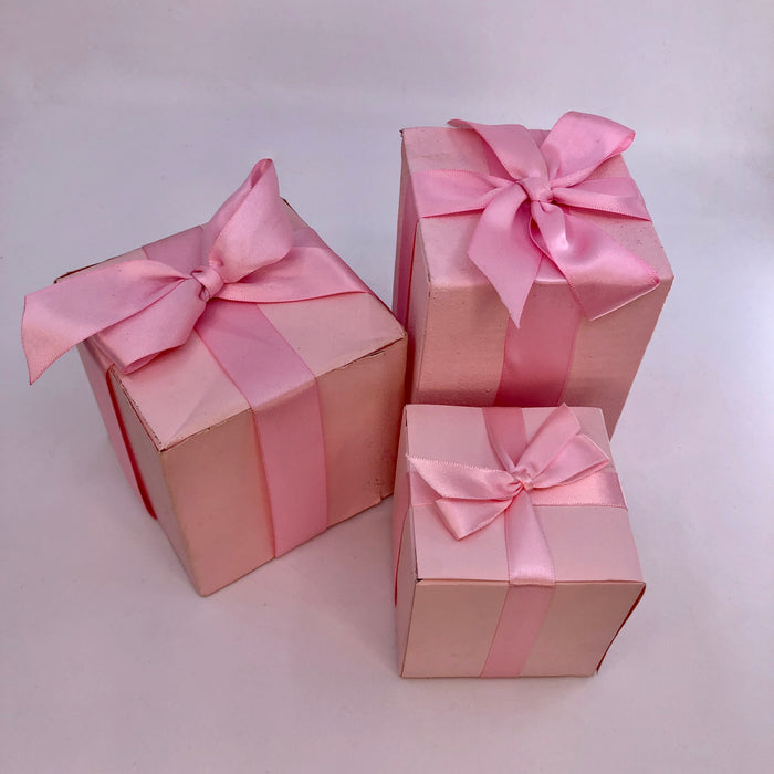 Pink Present Boxes 3 different sizes