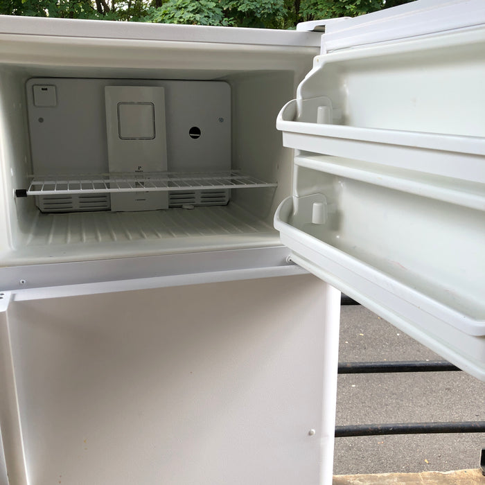 Refrigerator Frigidaire inside freezer