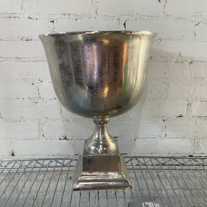 Trophy Cup / Planter