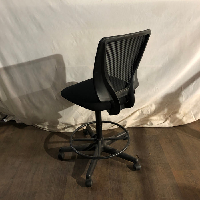 black adjustable rolling chair