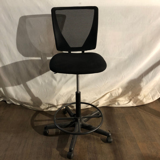 black adjustable rolling chair